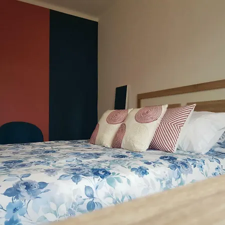 Pink'nblue House Inn 4*